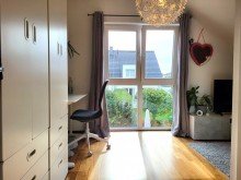 Kind 2 Ansicht 1 SELTENHEIT: EINFAMILIENHAUS MIT W�RMEPUMPE UND PV-ANLAGE IN MEERBUSCH-STR�MP ZU VERKAUFEN...