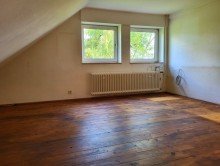 G�stezimmer DG REIHENECKHAUS MIT KELLER, GARAGE UND KLEINEM GARTEN IN D�SSELDORF-HEERDT ZU VERKAUFEN...