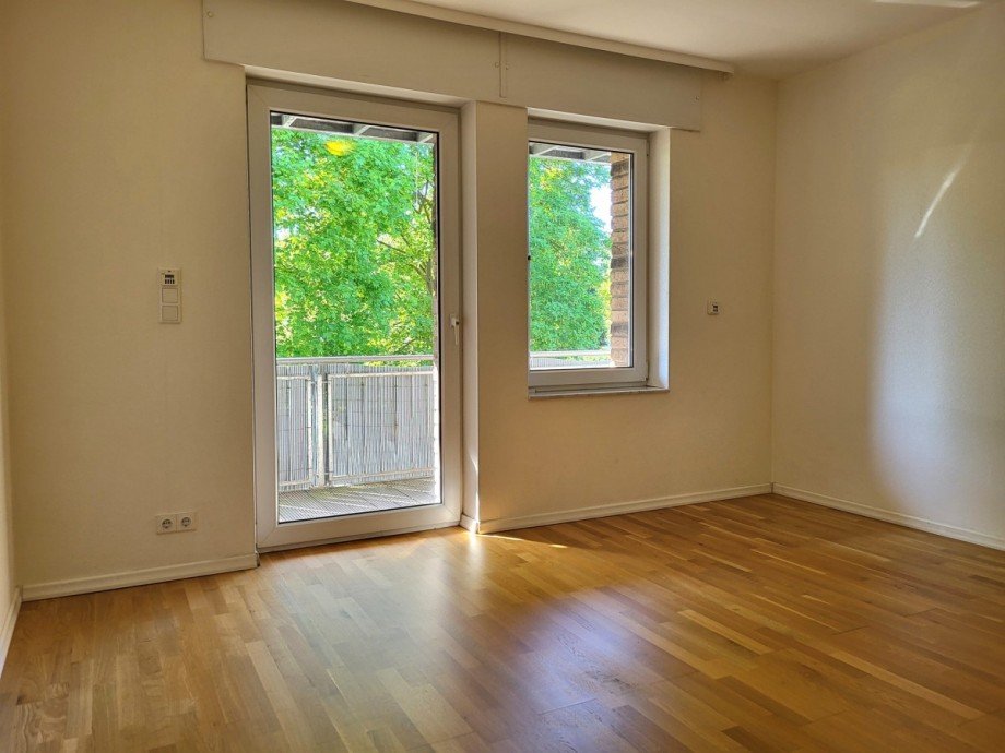 Kind Etagenwohnung Grevenbroich/Gustorf