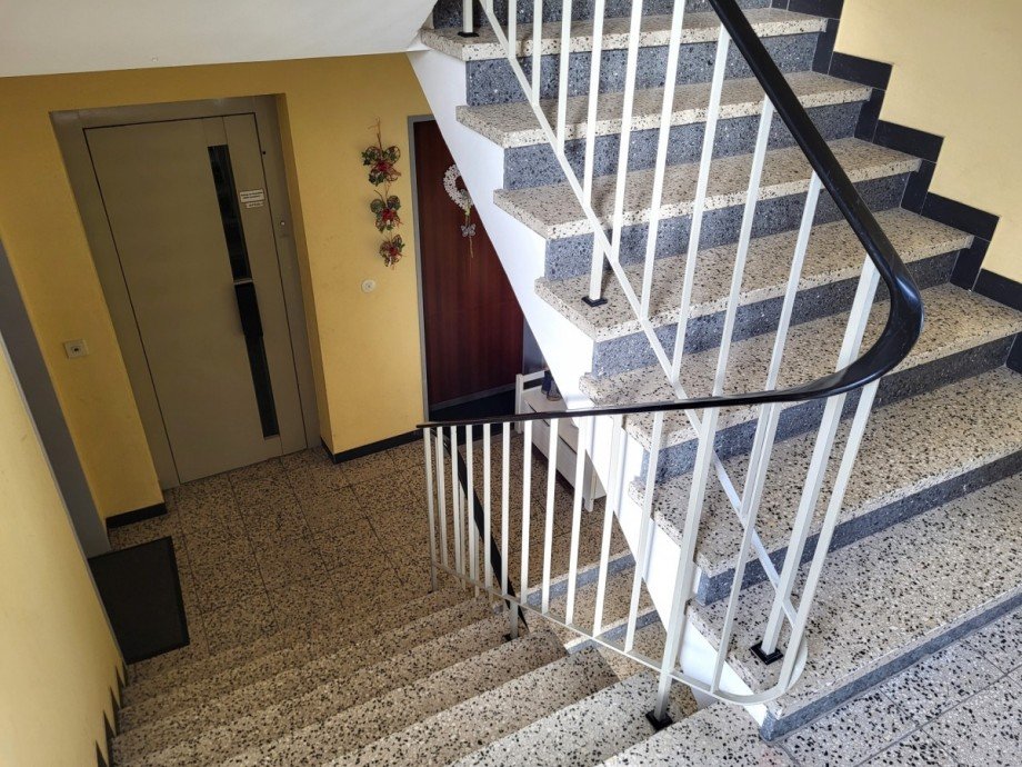 Treppenhaus Ansicht 3 Mehrfamilienhaus D�ren