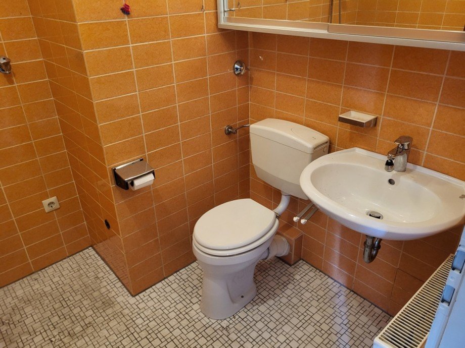 Bad Ansicht 1 Etagenwohnung Kaarst
