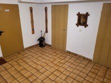 Flur Keller Ansicht 1 GROSSZ�GIGES EINFAMILIENHAUS MIT KELLER UND GARAGE IM HERZEN VON GV-FRIMMERSDORF ZU VERKAUFEN...