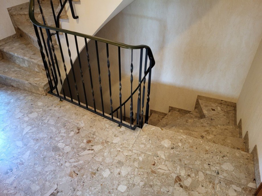 Zugang Keller Einfamilienhaus J�chen/Gierath
