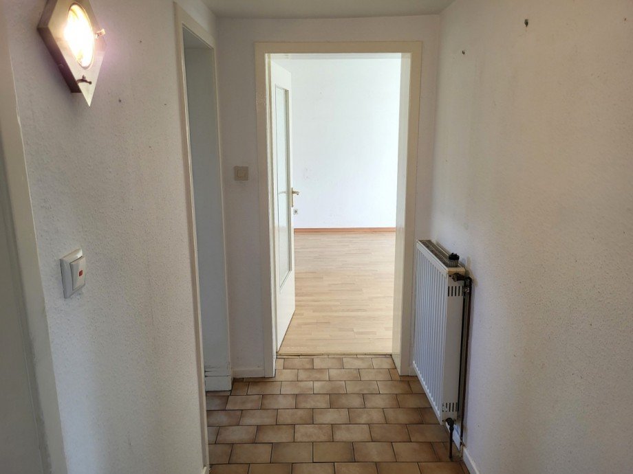 EG Diele Zweifamilienhaus Rommerskirchen/Anstel