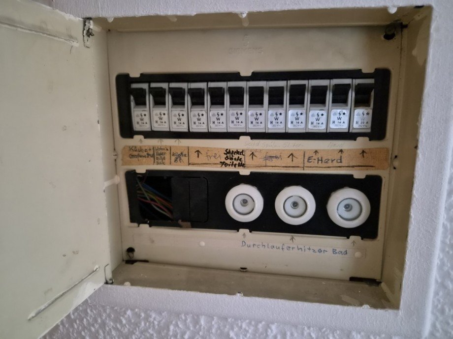 Elektro Dachgeschosswohnung Meerbusch/B�derich