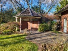 Pavillion FREISTEHENDES 1-2 FAMILIENHAUS MIT DOPPELGARAGE IM KRANKENHAUSVIERTEL IN GREVENBROICH-STADTMITTE...