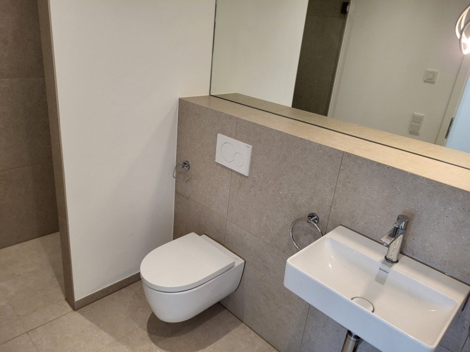 G�ste-Bad mit Dusche Erdgeschosswohnung Meerbusch/B�derich