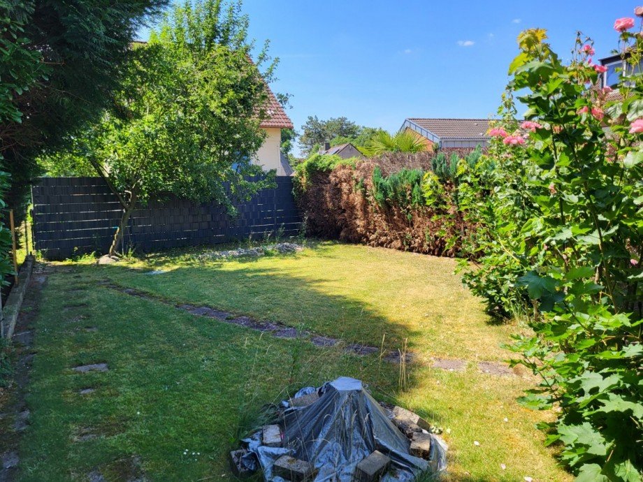 Garten Ansicht 3 Doppelhaush�lfte Grevenbroich/Frimmersdorf