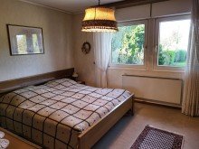 Eltern FREISTEHENDER BUNGALOW MIT KELLER UND 2 GARAGEN IN GREVENBROICH-FRIMMERSDORF ZU VERKAUFEN...