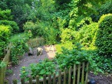 Garten REIHENECKHAUS MIT KELLER, GARAGE UND KLEINEM GARTEN IN D�SSELDORF-HEERDT ZU VERKAUFEN...