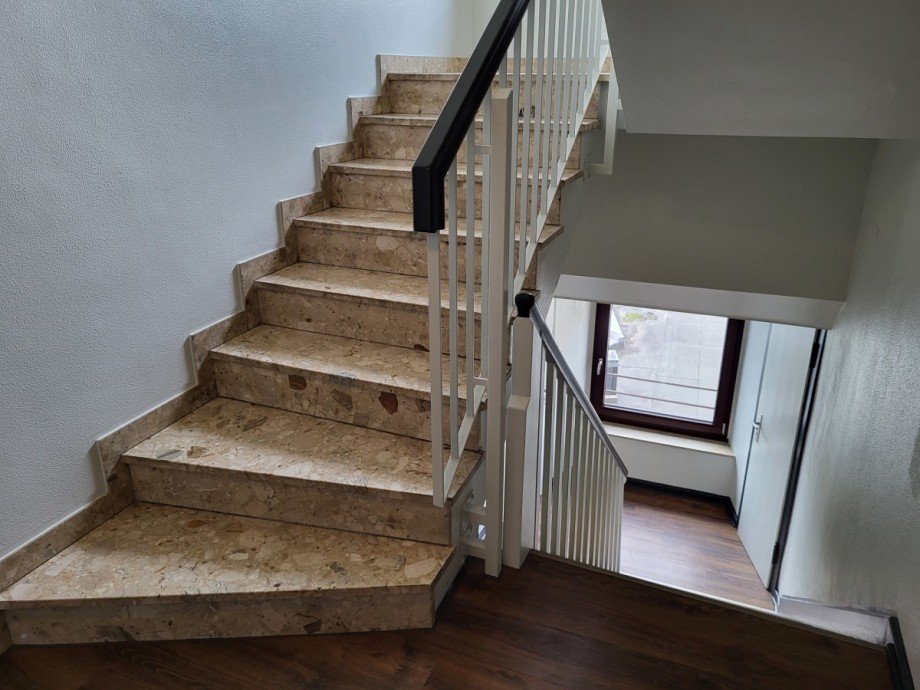 Treppenhaus Ansicht 3 Etagenwohnung D�sseldorf/Derendorf