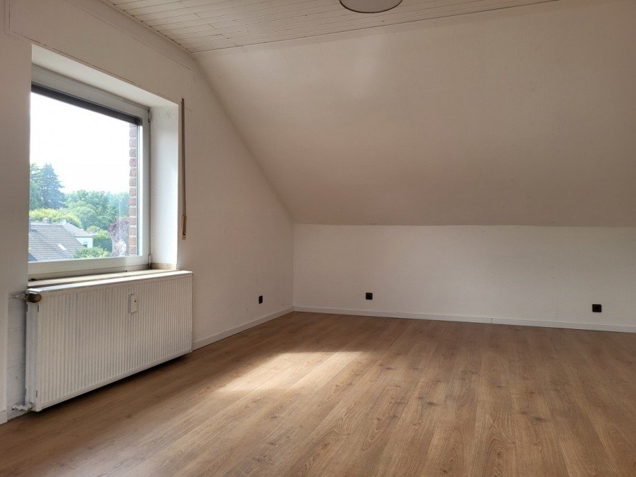 DG Zimmer Ansicht 2 Zweifamilienhaus Grevenbroich