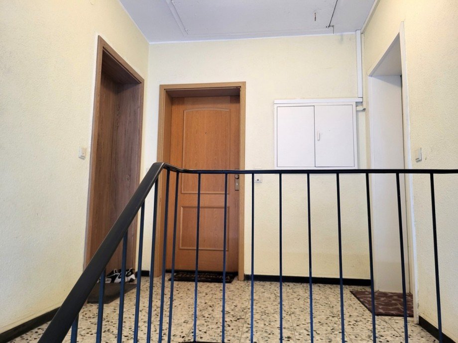 Eingang Wohnung Dachgeschosswohnung Grevenbroich/Wevelinghoven