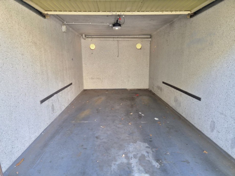 Garage Innen Dachgeschosswohnung Meerbusch/B�derich
