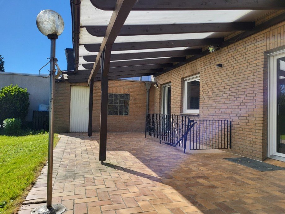 Terrasse Ansicht 1 Einfamilienhaus J�chen/Gierath
