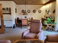 Wohnen Ansicht 3 FREISTEHENDER BUNGALOW MIT KELLER UND 2 GARAGEN IN GREVENBROICH-FRIMMERSDORF ZU VERKAUFEN...
