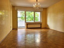 Wohnen Ansicht 1 BEREITS FREI: WOHNUNG MIT SONNENBALKON UND GARAGE IN ZENTRALER LAGE VON B�DERICH ZU VERKAUFEN...
