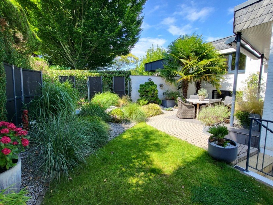 Gartenansicht 8 Bungalow Meerbusch/Str�mp