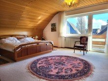 Eltern Ansicht 1 GROSSZ�GIGES EINFAMILIENHAUS MIT KELLER UND GARAGE IM HERZEN VON GV-FRIMMERSDORF ZU VERKAUFEN...