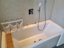 Bad OG Ansicht 2 AUSSERGEW�HNLICHES ARCHITEKTENHAUS IN MEERBUSCH-ILVERICH ZU VERMIETEN...