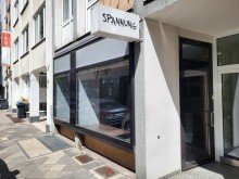 Laden Ansicht 1 LADENLOKAL MIT NEBENR�UMEN, GROSSER GARAGE UND LAGER IM KELLER  AB SOFORT ZU VERMIETEN...