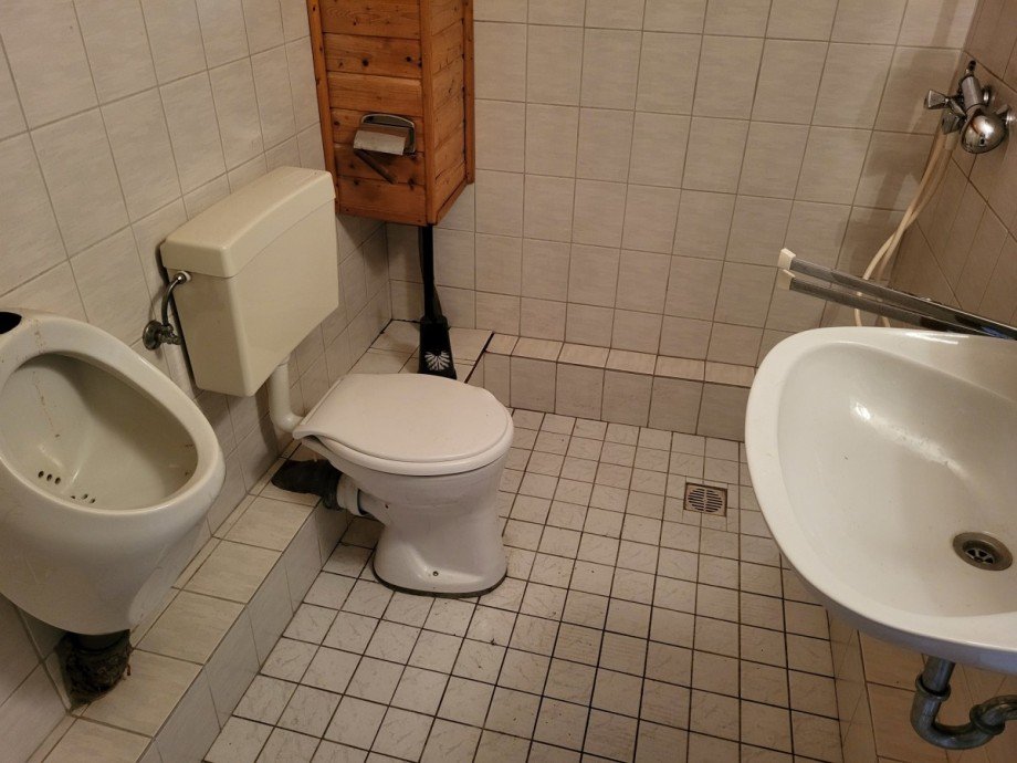WC im Keller Einfamilienhaus Meerbusch/B�derich