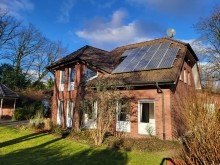 R�ckansicht 3 FREISTEHENDES 1-2 FAMILIENHAUS MIT DOPPELGARAGE IM KRANKENHAUSVIERTEL IN GREVENBROICH-STADTMITTE...
