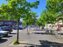 Marktplatz 4,4% RENDITE: VERMIETETE EIGENTUMSWOHNUNG IM HERZEN VON GREVENBROICH-WEVELINGHOVEN ZU VERKAUFEN...