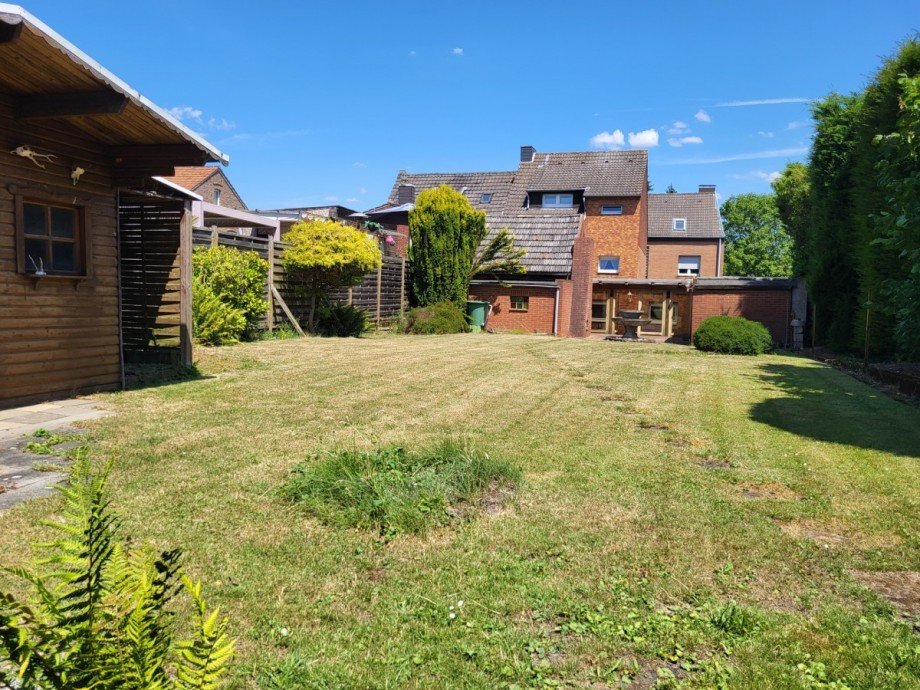 Garten Ansicht 1 Doppelhaush�lfte Grevenbroich/Frimmersdorf