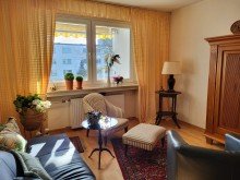 Kind Ansicht 2 HELLE 3-ZIMMER-WOHNUNG MIT BALKON, GARAGE UND PERFEKTER ANBINDUNG NACH D�SSELDORF ZU VERKAUFEN...