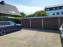 Garage BEREITS FREI: RENOVIERTE WOHNUNG MIT EINBAUK�CHE, BALKON UND GARAGE IN ILVERICH ZU VERMIETEN...