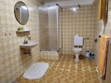 Duschbad Keller GROSSZ�GIGES EINFAMILIENHAUS MIT KELLER UND GARAGE IM HERZEN VON GV-FRIMMERSDORF ZU VERKAUFEN...