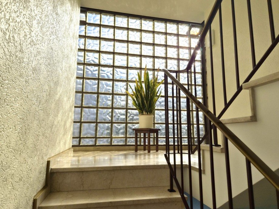 Treppenhaus Ansicht 2 Dachgeschosswohnung Meerbusch/B�derich