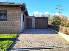 Parken FREISTEHENDER BUNGALOW MIT KELLER UND 2 GARAGEN IN GREVENBROICH-FRIMMERSDORF ZU VERKAUFEN...