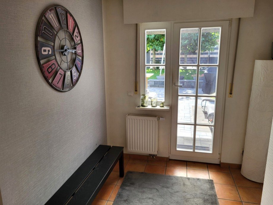 Garderobe Doppelhaush�lfte Grevenbroich/Frimmersdorf