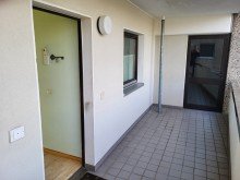 Laubengang Ansicht 2 2-ZIMMER-WOHNUNG MIT LOGGIA UND TIEFGARAGENPLATZ IN MEERBUSCH-B�DERICH ZU VERKAUFEN...