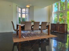 Essen Ansicht 1 SOLIDES EINFAMILIENHAUS MIT S�DAUSRICHTUNG UND DOPPEL-GARAGE IN ALT-MEERERBUSCH ZU VERKAUFEN...