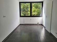 K�che Ansicht 1 BEREITS FREI: HELLE 2-ZIMMER-WOHNUNG MIT GROSSER LOGGIA UND TG-PLATZ IN NEUSS ZU VERMIETEN...