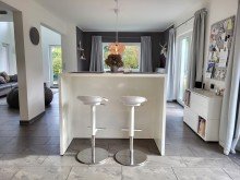 Blick aus der K�che SELTENHEIT: EINFAMILIENHAUS MIT W�RMEPUMPE UND PV-ANLAGE IN MEERBUSCH-STR�MP ZU VERKAUFEN...