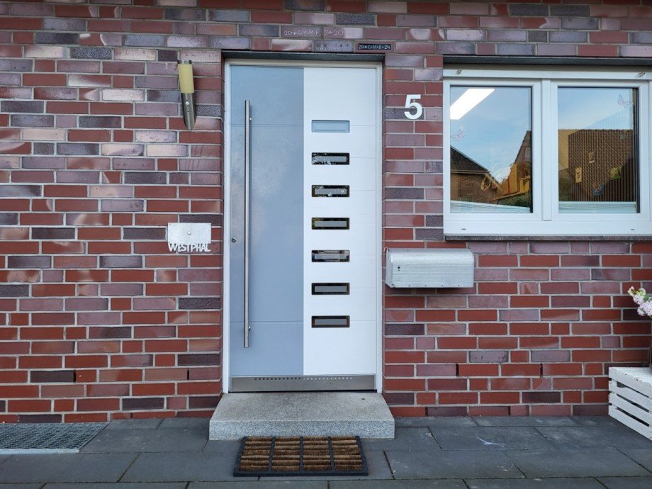 Hauseingang Reihenmittelhaus Rommerskirchen/Butzheim