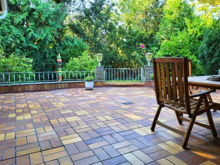 Terrasse Ansicht 1 Einfamilienhaus L�dinghausen