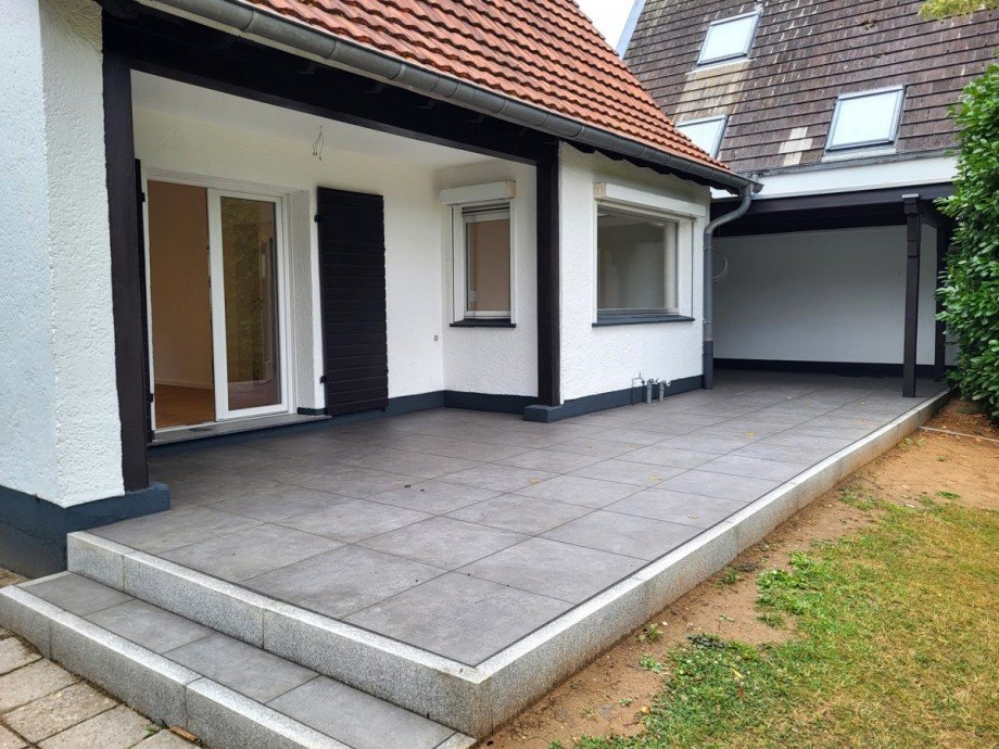 Terrasse Ansicht 1 Einfamilienhaus Neuss/Reuschenberg