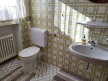 G�ste-WC GROSSZ�GIGES EINFAMILIENHAUS MIT KELLER UND GARAGE IM HERZEN VON GV-FRIMMERSDORF ZU VERKAUFEN...