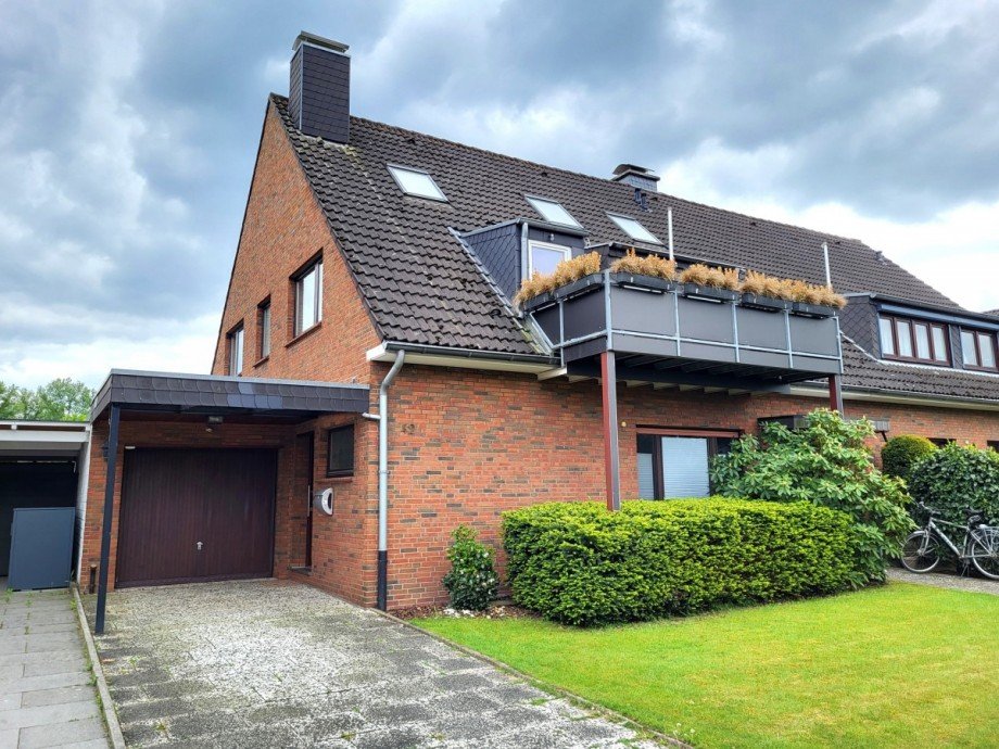 Hausansicht Erdgeschosswohnung Meerbusch/Str�mp