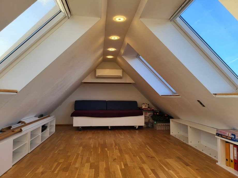 Spitzboden Ansicht 1 Reihenmittelhaus Rommerskirchen/Butzheim