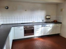 K�che Ansicht 2 REIHENECKHAUS MIT KELLER, GARAGE UND KLEINEM GARTEN IN D�SSELDORF-HEERDT ZU VERKAUFEN...