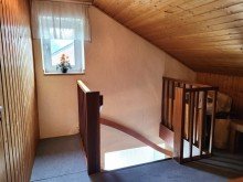 Flur Spitzboden DOPPELHAUSH�LFTE MIT GARAGE UND KELLER IN ZENTRALER LAGE VON FRIMMERSDORF ZU VERKAUFEN...