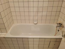 Wanne REIHENECKHAUS MIT KELLER, GARAGE UND KLEINEM GARTEN IN D�SSELDORF-HEERDT ZU VERKAUFEN...