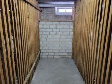 Keller BEREITS FREI: RENOVIERTE WOHNUNG MIT EINBAUK�CHE, BALKON UND GARAGE IN ILVERICH ZU VERMIETEN...