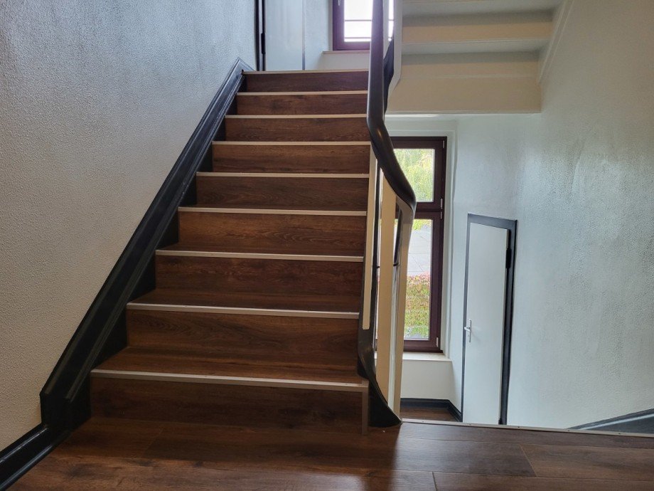 Treppenhaus Ansicht 2 Etagenwohnung D�sseldorf/Derendorf